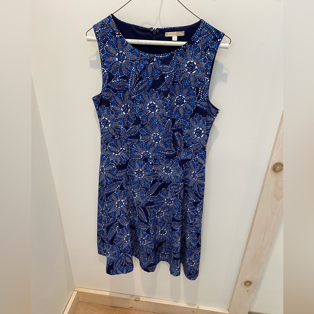 Signature Darby Blue Floral Patterned Dress Size 10